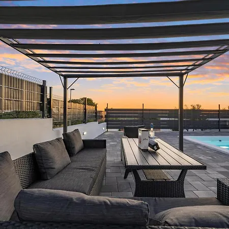 בית נופש Beautiful In With Wifi *