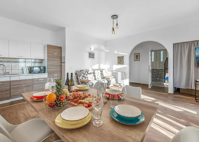 Сasa de vacaciones Beautiful In With Wifi